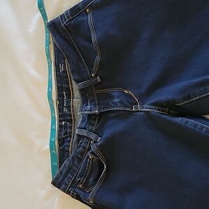 Levi's Bold Curvy mid rise skinny jeans size 27